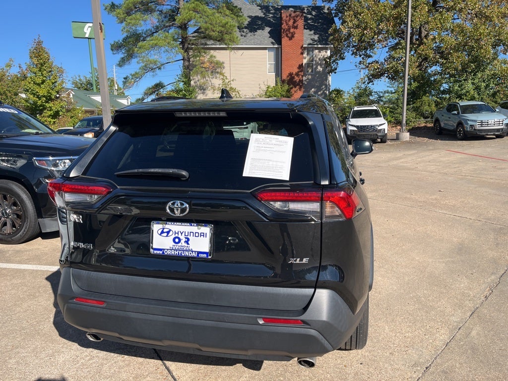 2023 Toyota RAV4 XLE