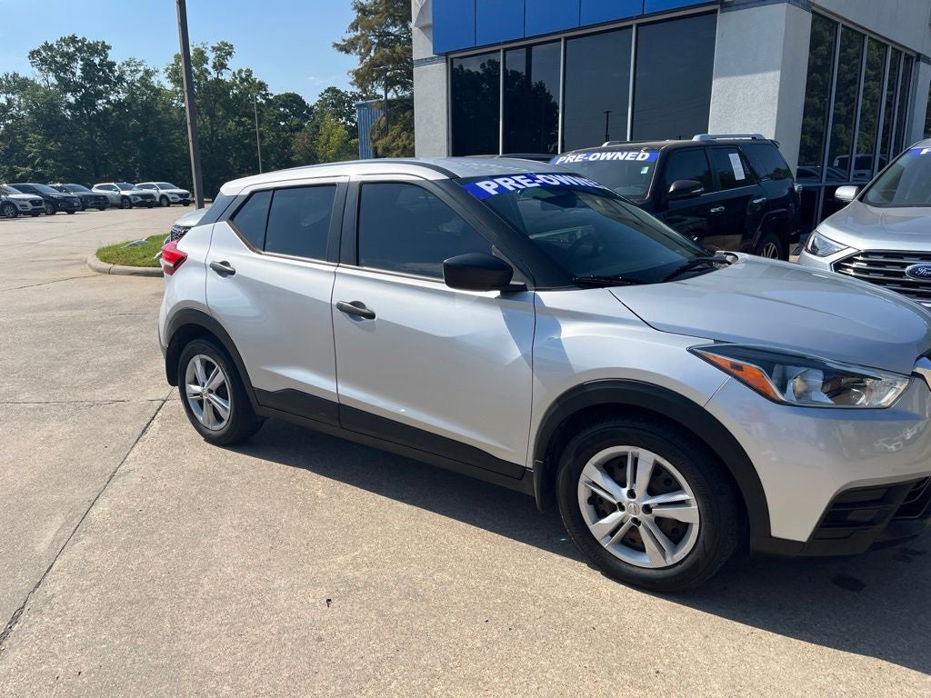 2020 Nissan Kicks S