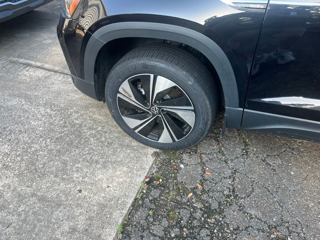 2024 Volkswagen Taos 1.5T SE