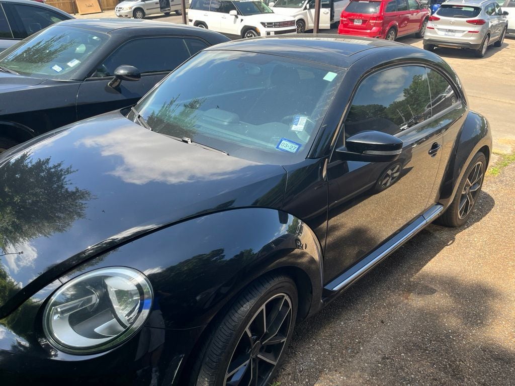 2013 Volkswagen Beetle 2.0 TSi