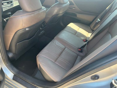 2024 Lexus ES 350 Ultra Luxury