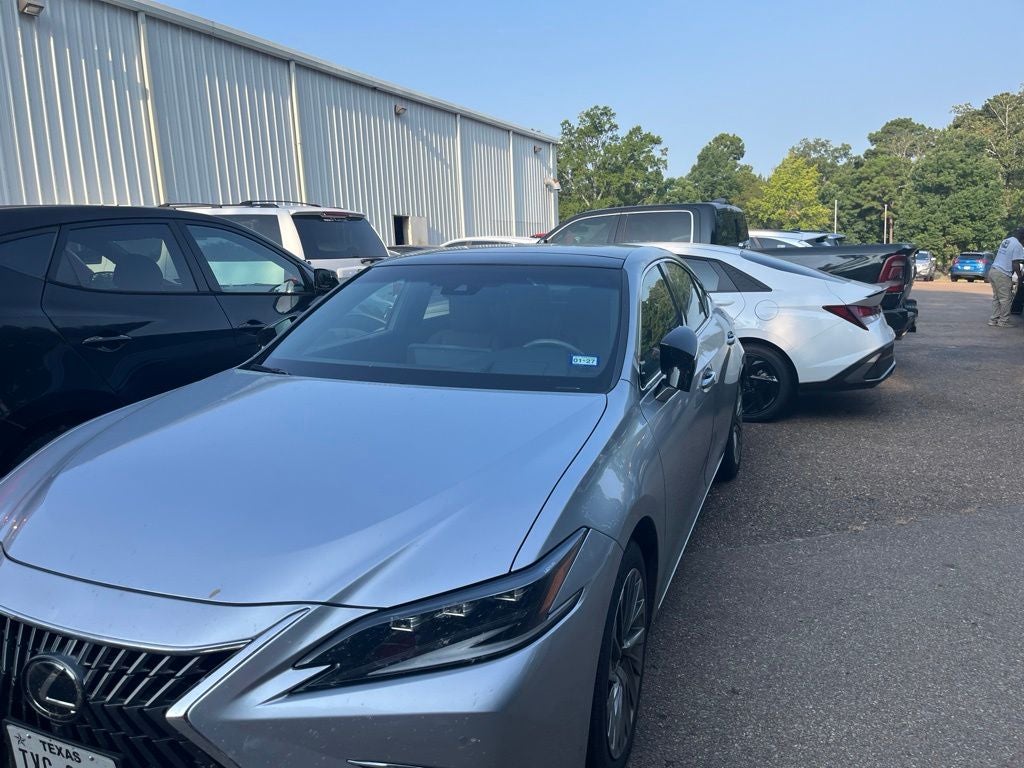 2024 Lexus ES 350 Ultra Luxury
