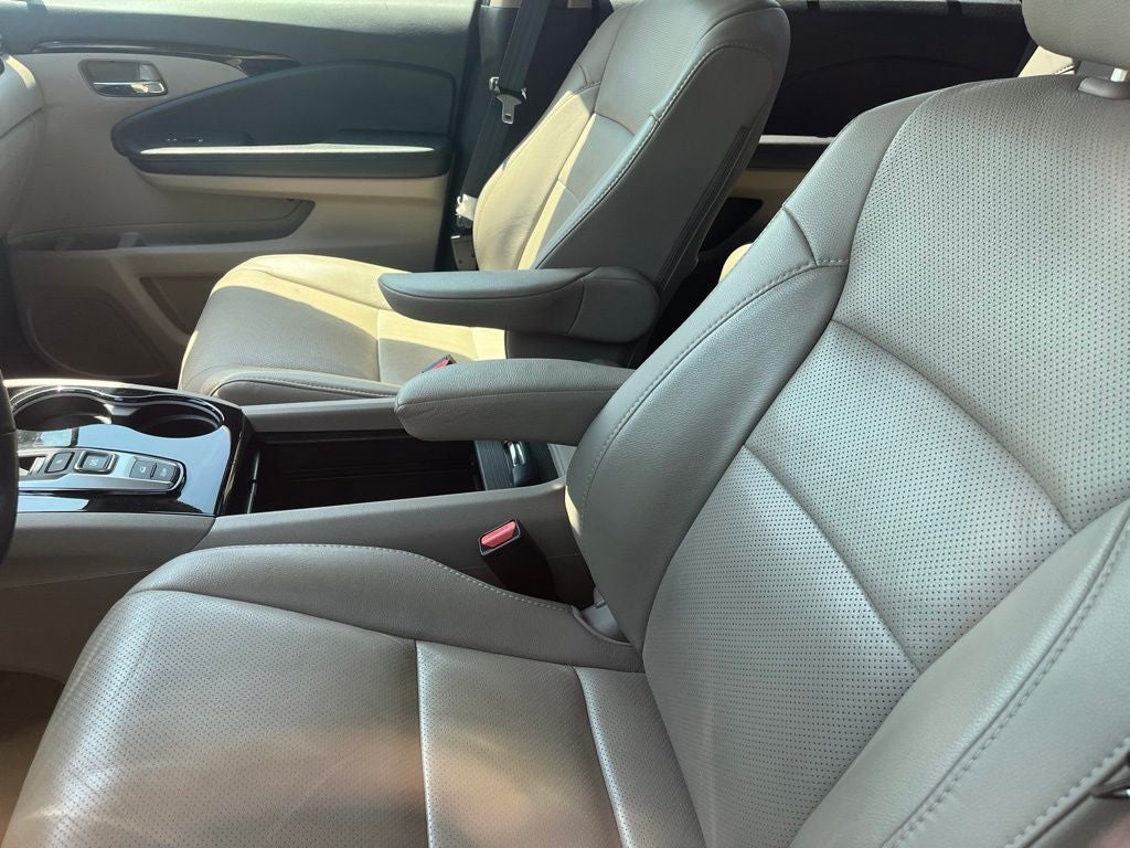 2020 Honda Pilot Elite