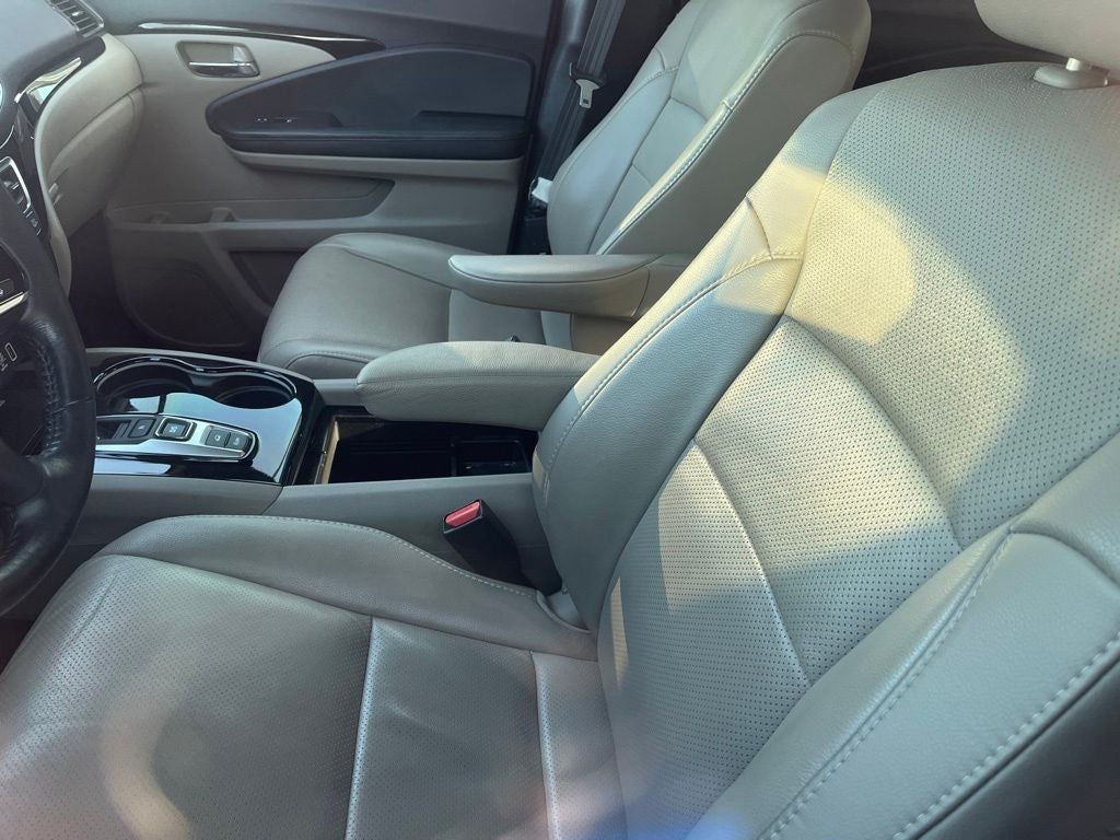 2020 Honda Pilot Elite