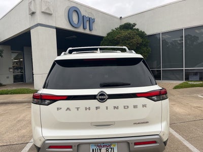2024 Nissan Pathfinder Platinum