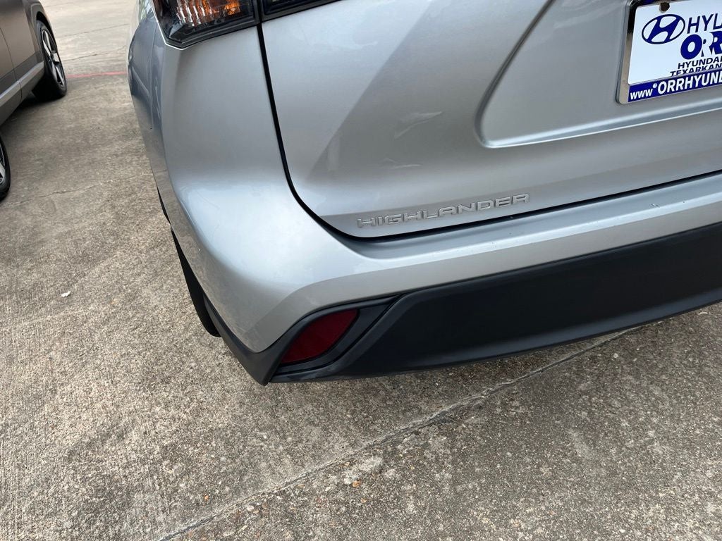 2022 Toyota Highlander Hybrid XLE