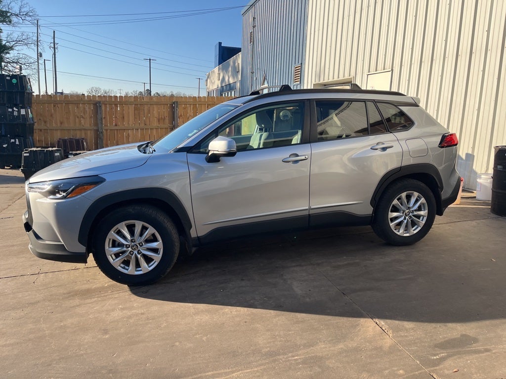 2022 Toyota Corolla Cross LE