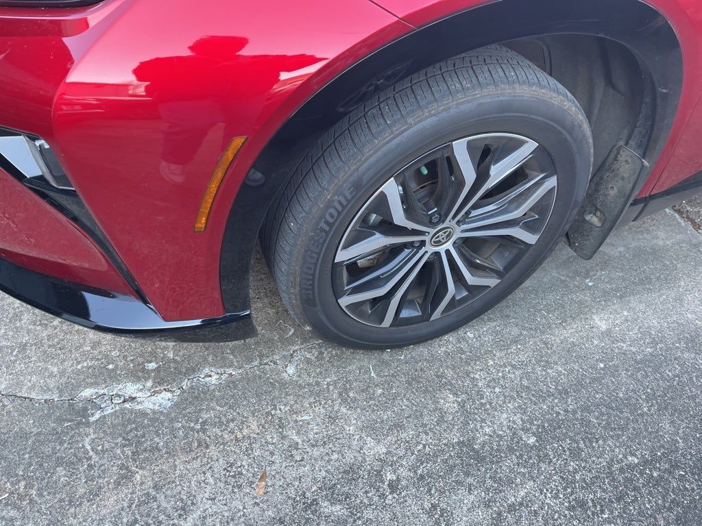 2025 Toyota Crown Signia XLE