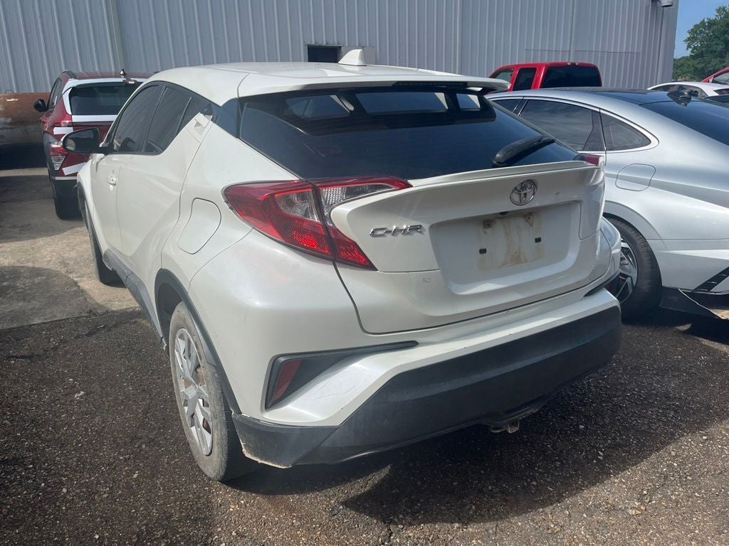 2020 Toyota C-HR LE