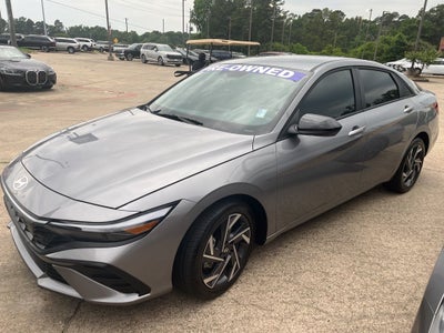 2025 Hyundai Elantra SEL Sport