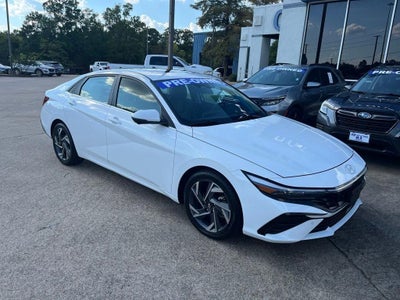 2024 Hyundai Elantra Limited