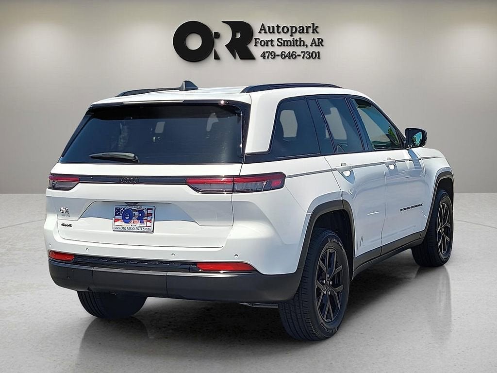 2025 Jeep Grand Cherokee Altitude
