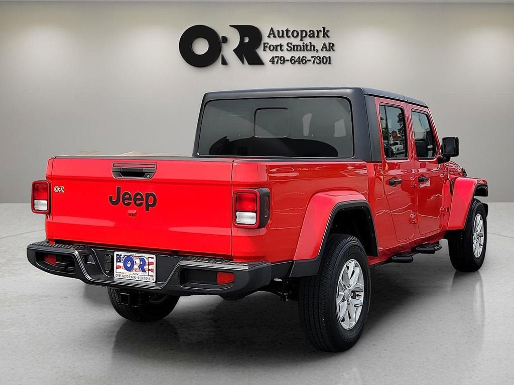 2023 Jeep Gladiator Sport S