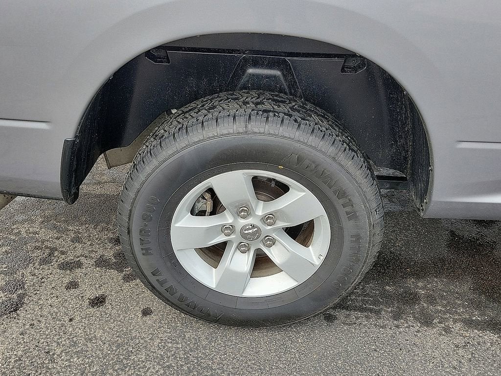 2024 RAM 1500 Classic SLT