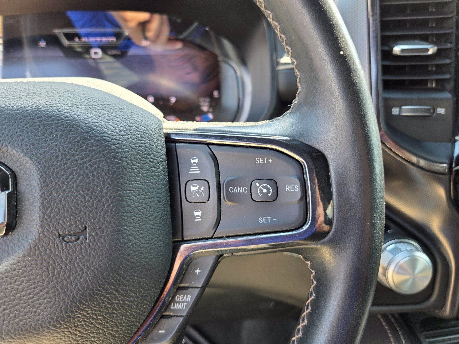 2023 RAM 1500 Limited