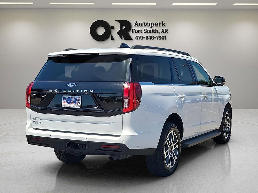 2025 Ford Expedition Active