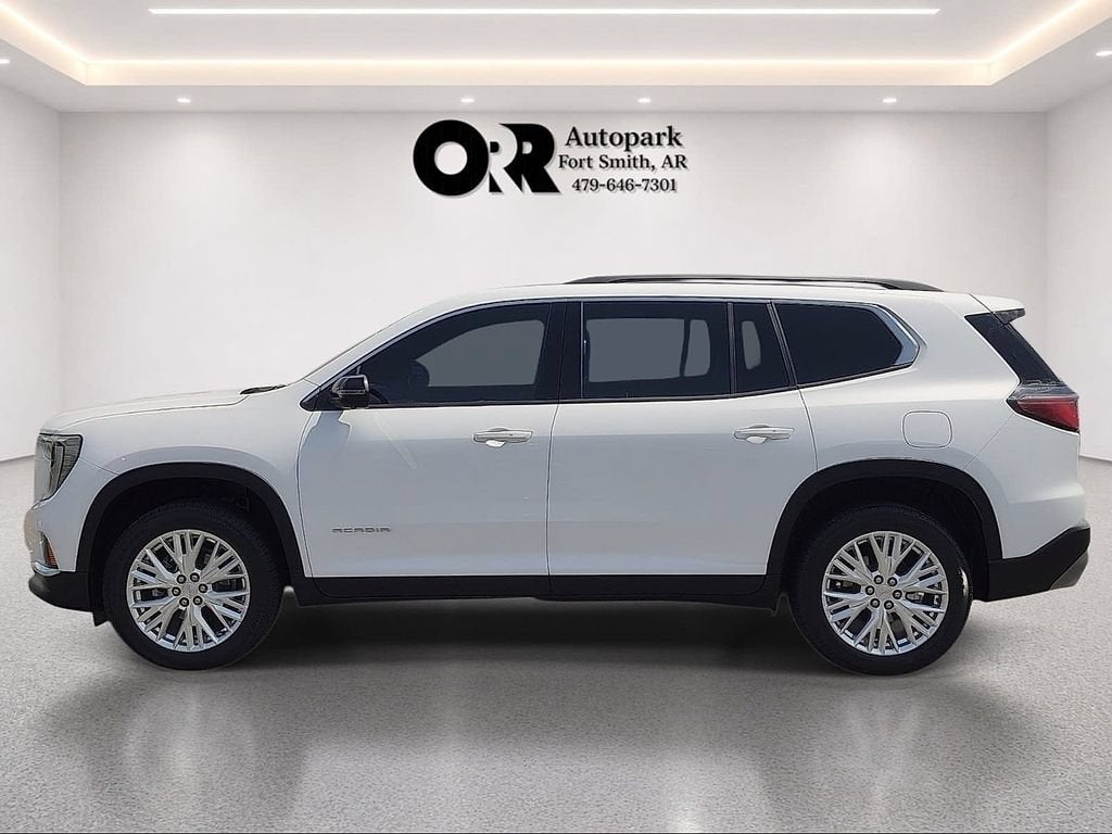 2024 GMC Acadia Elevation
