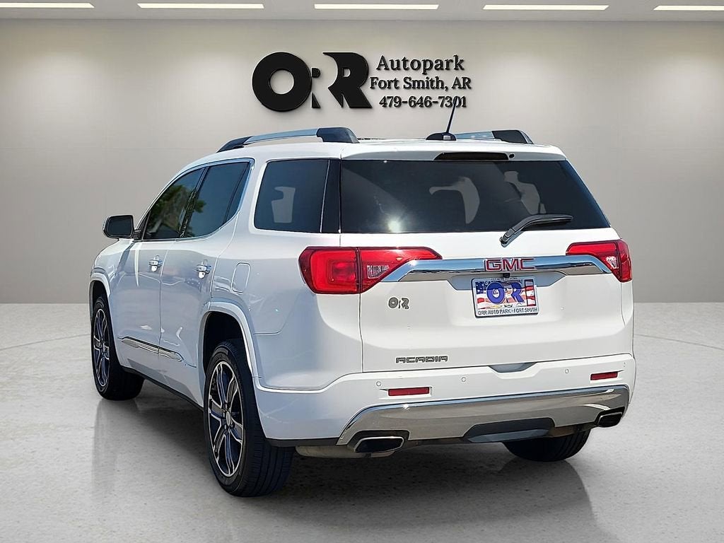 2019 GMC Acadia Denali