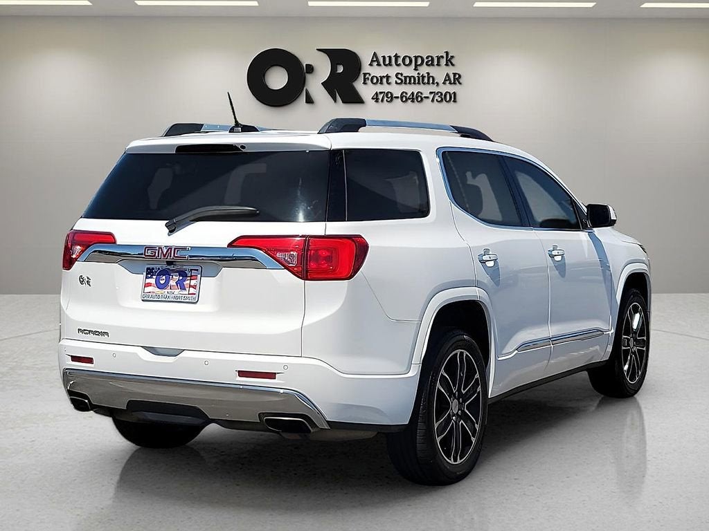 2019 GMC Acadia Denali
