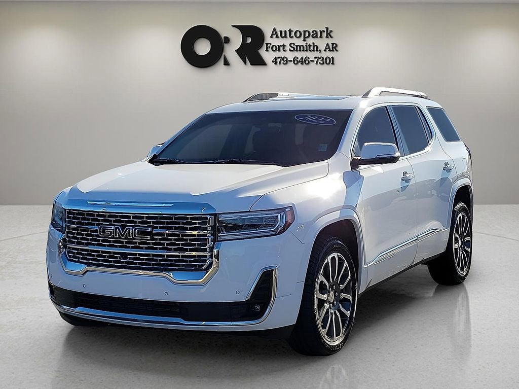 2022 GMC Acadia Denali
