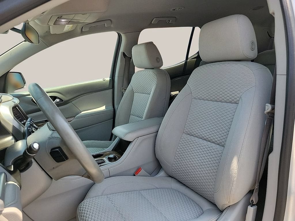 2017 GMC Acadia SLE