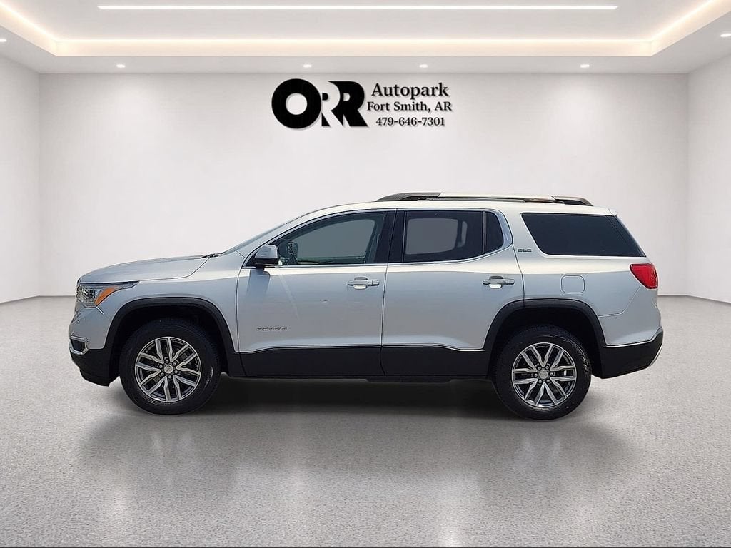 2017 GMC Acadia SLE