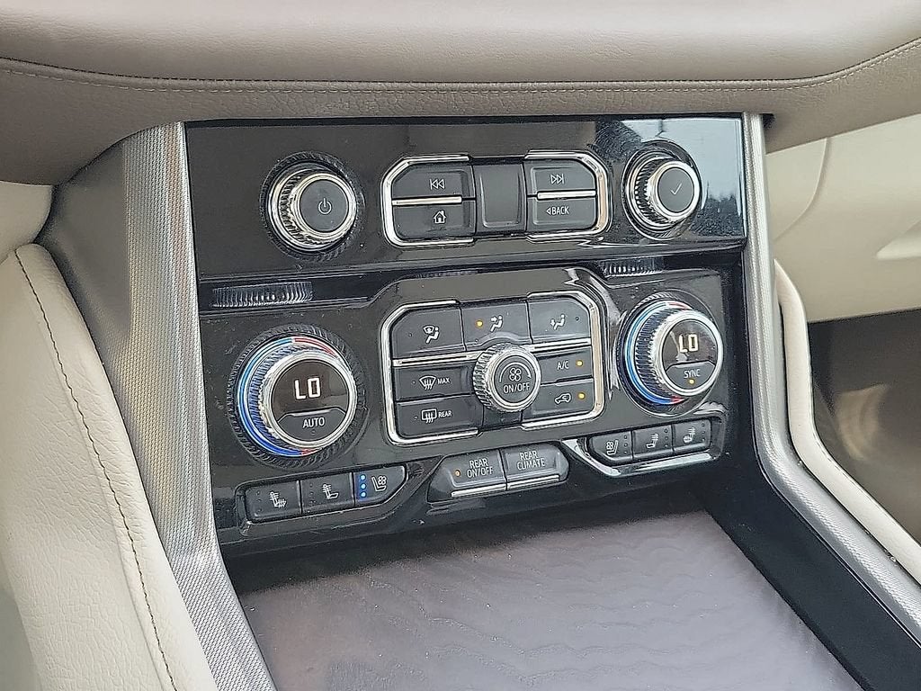 2024 GMC Yukon XL Denali