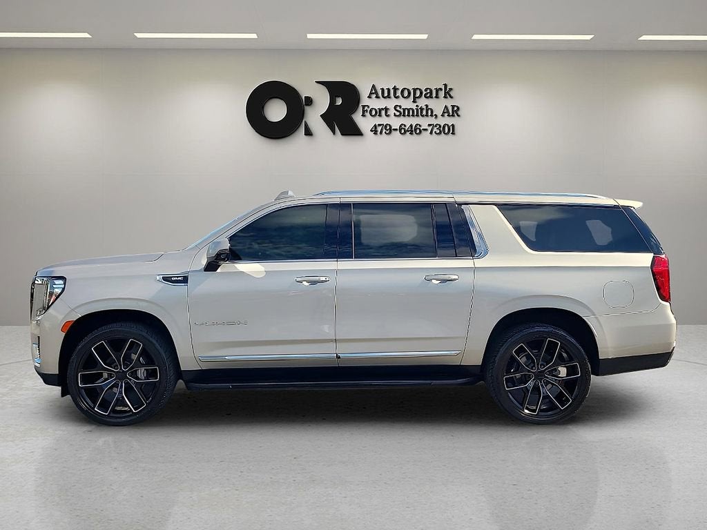 2022 GMC Yukon XL SLT