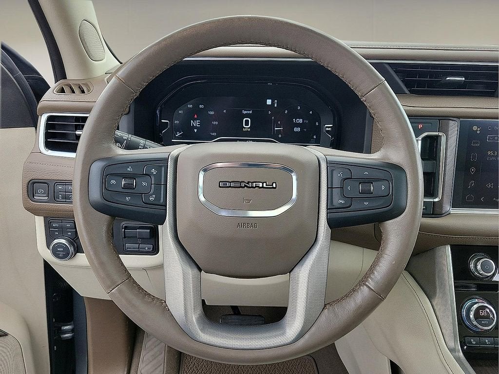 2022 GMC Yukon XL Denali