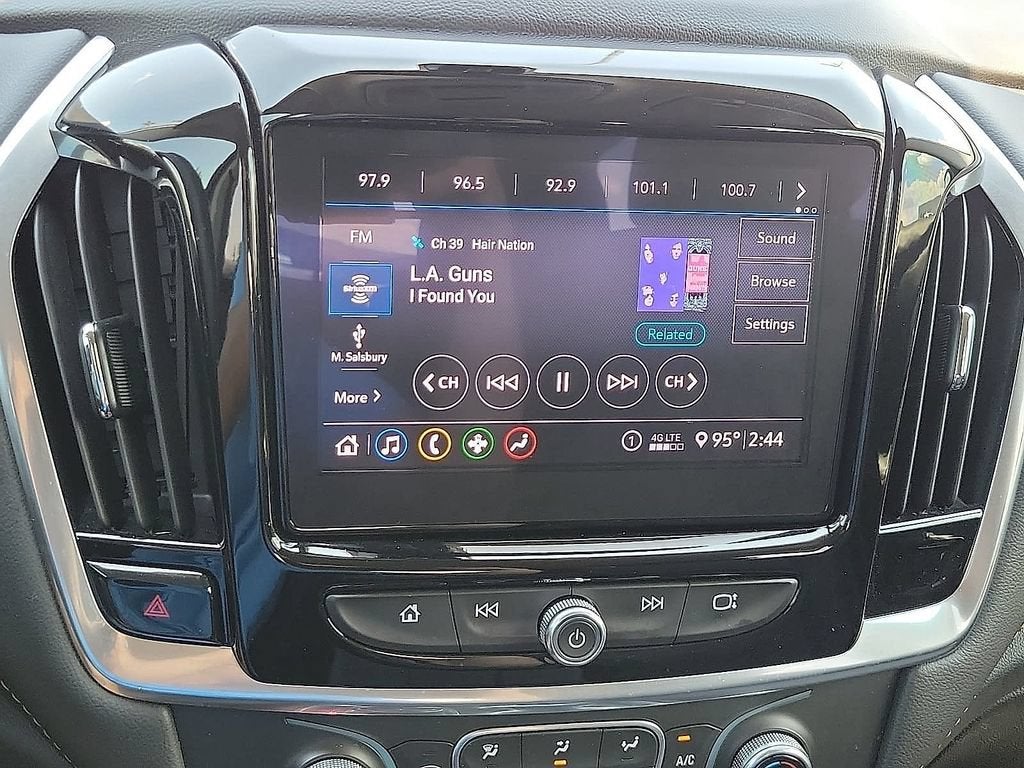 2020 Chevrolet Traverse LT Cloth