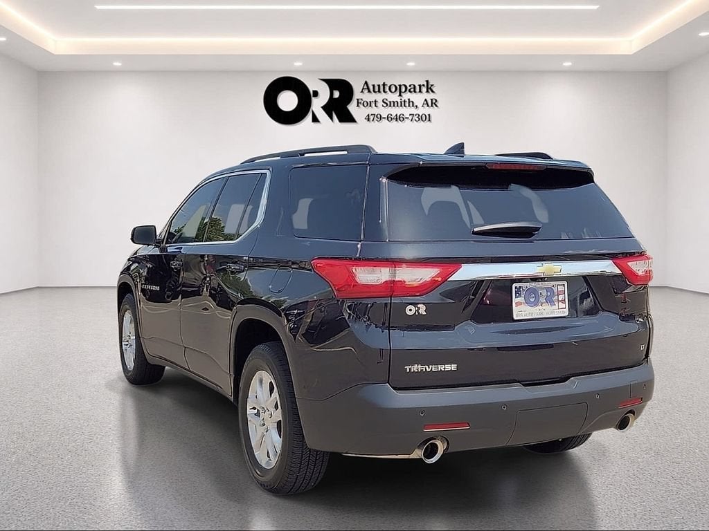 2020 Chevrolet Traverse LT Cloth