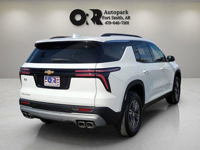 2025 Chevrolet Traverse LT