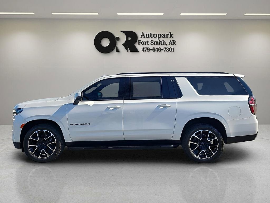 2022 Chevrolet Suburban RST