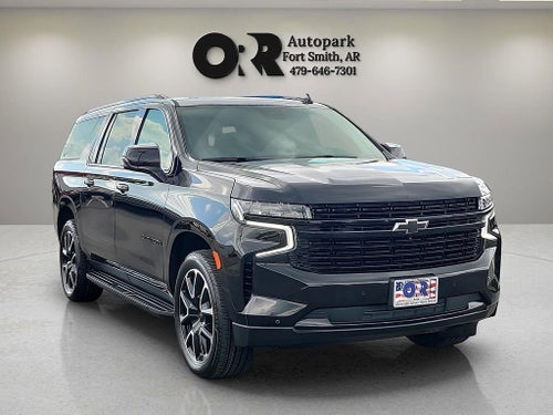 2023 Chevrolet Suburban RST