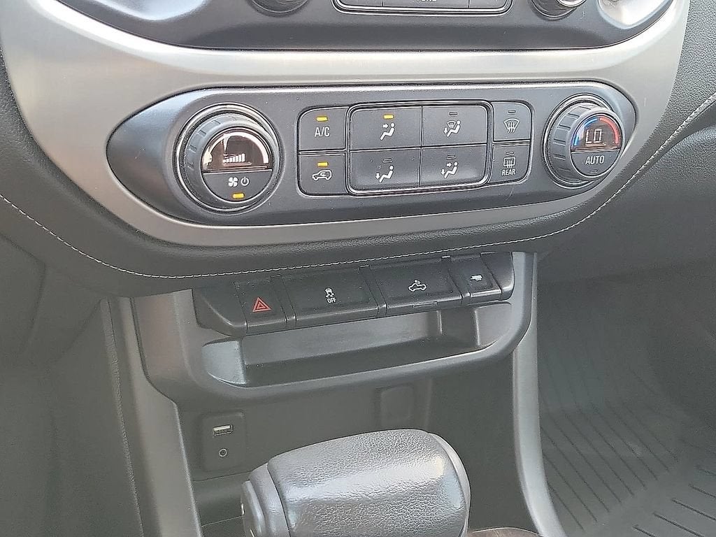 2017 GMC Canyon 4WD SLE