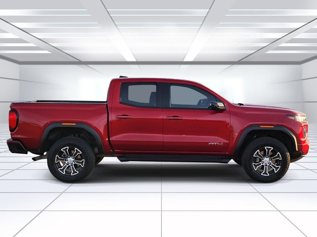 2024 GMC Canyon AT4