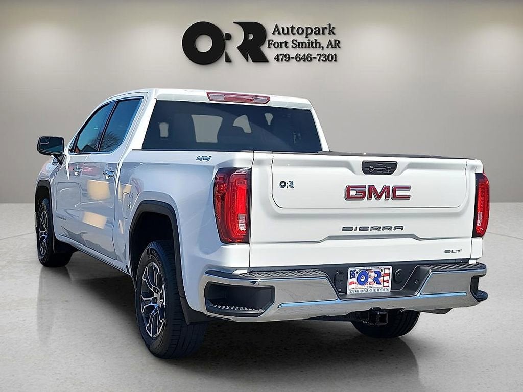 2025 GMC Sierra 1500 SLT