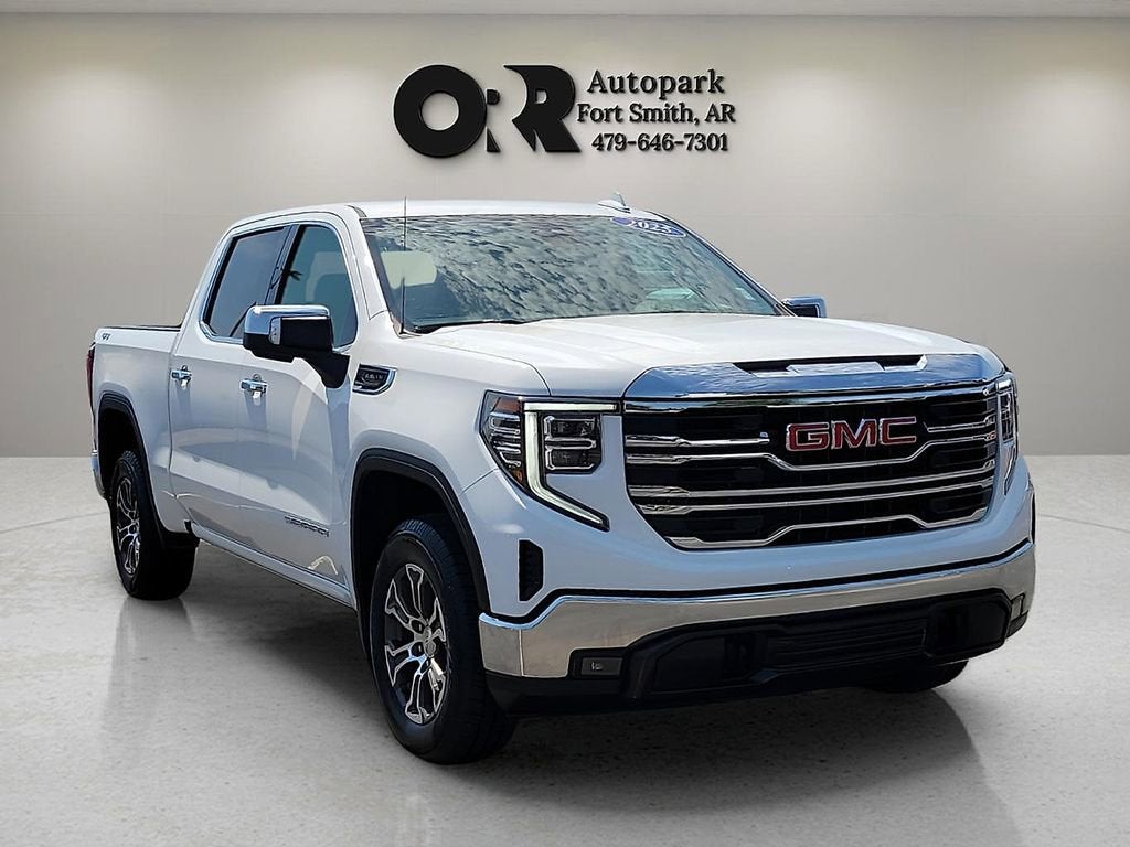 2025 GMC Sierra 1500 SLT