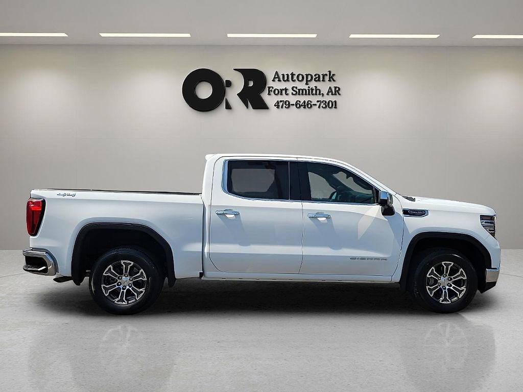 2025 GMC Sierra 1500 SLT