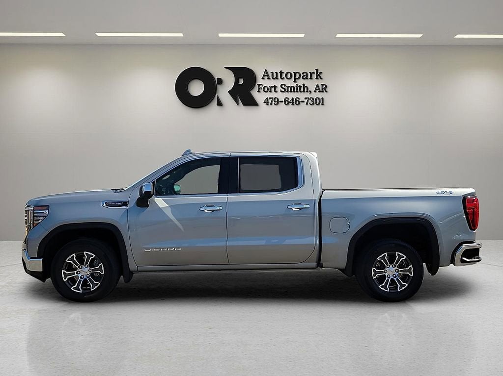 2025 GMC Sierra 1500 SLT