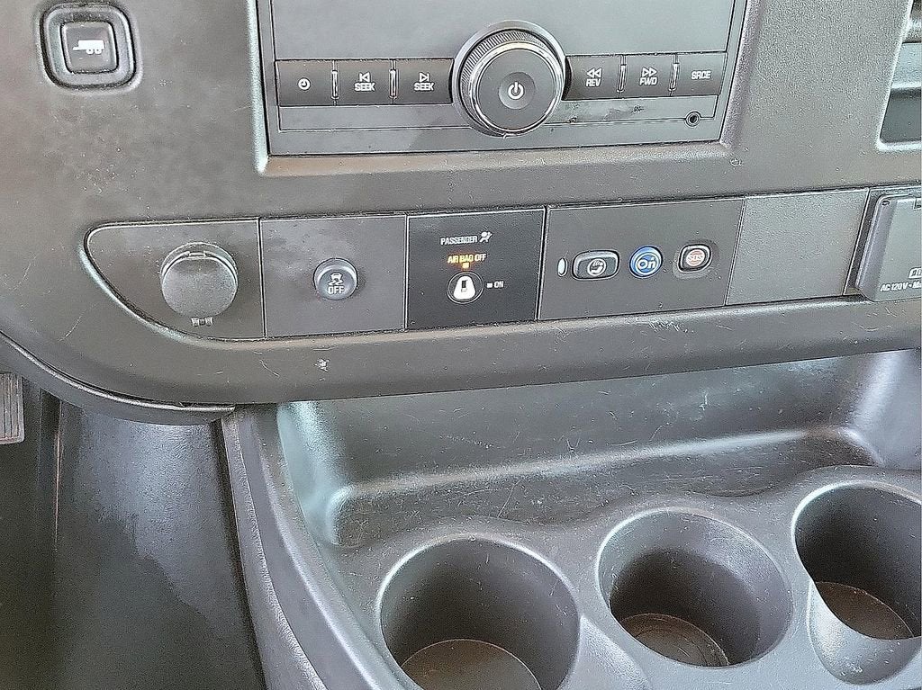 2024 GMC Savana Cargo 2500 Work Van