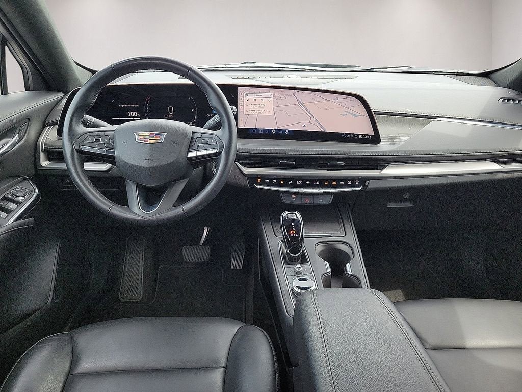 2025 Cadillac XT4 Premium Luxury