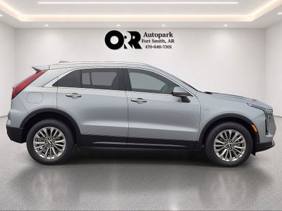 2025 Cadillac XT4 Premium Luxury