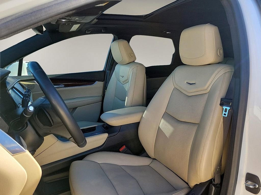 2018 Cadillac XT5 Luxury FWD