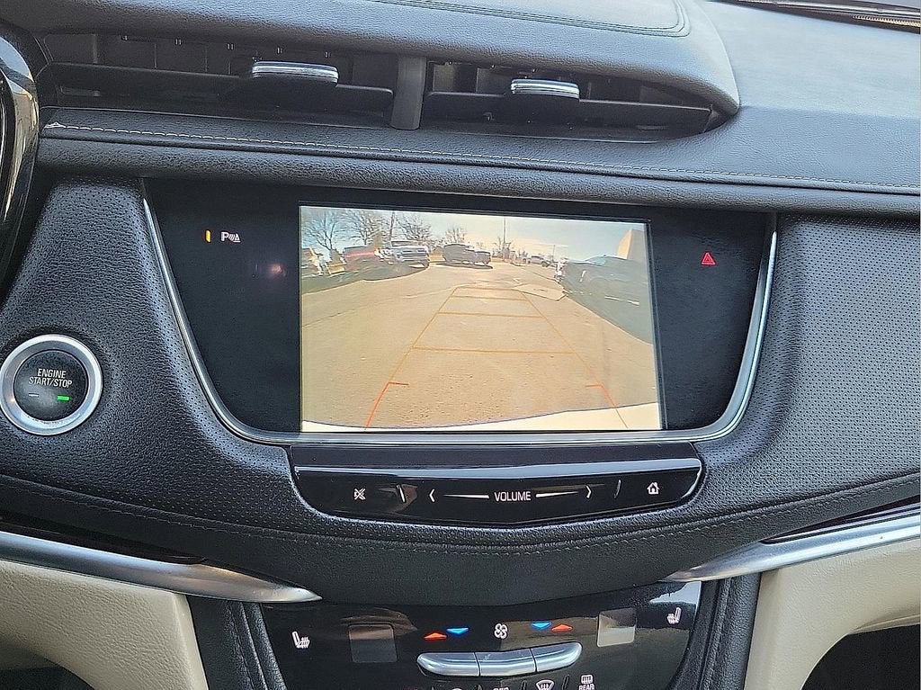 2018 Cadillac XT5 Luxury FWD