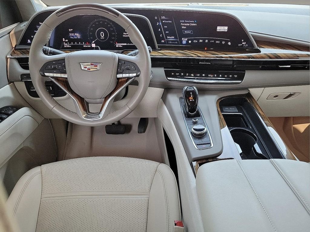 2023 Cadillac Escalade Sport Platinum