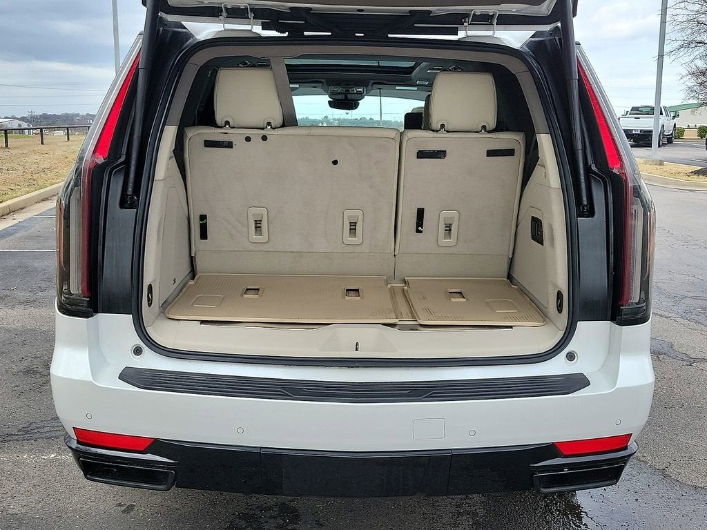 2023 Cadillac Escalade Sport Platinum