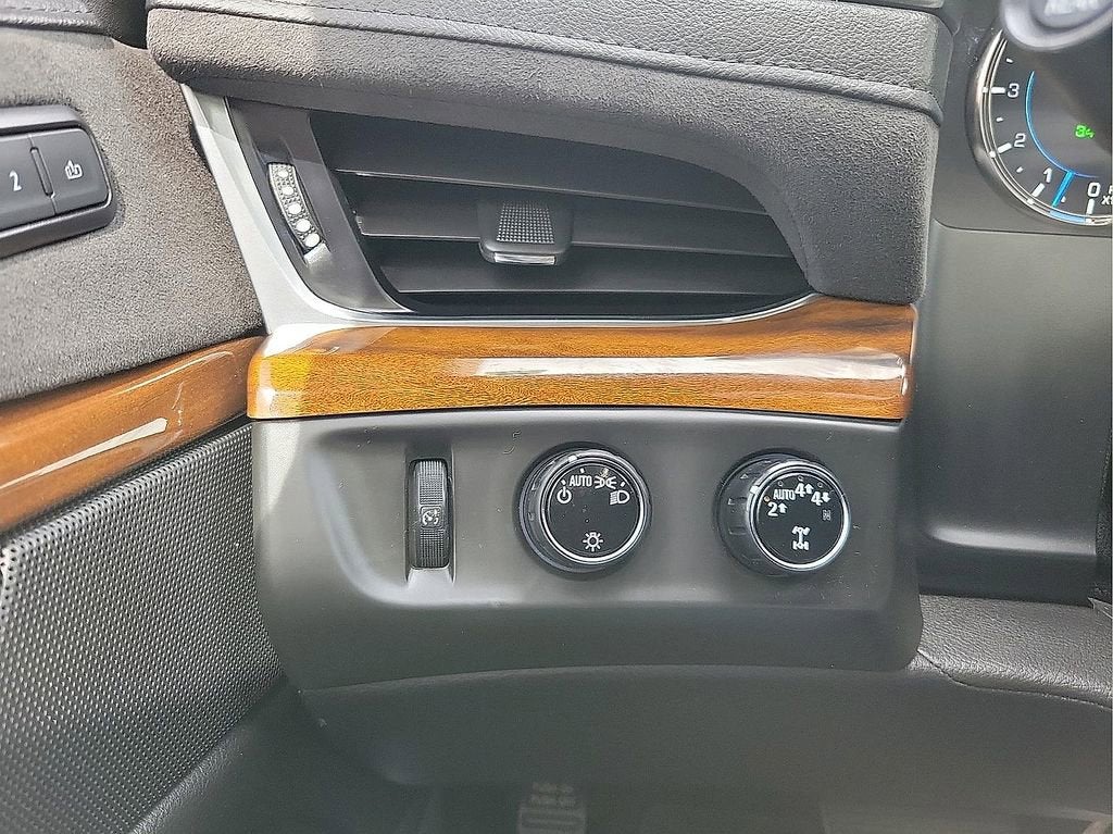 2020 Cadillac Escalade Luxury