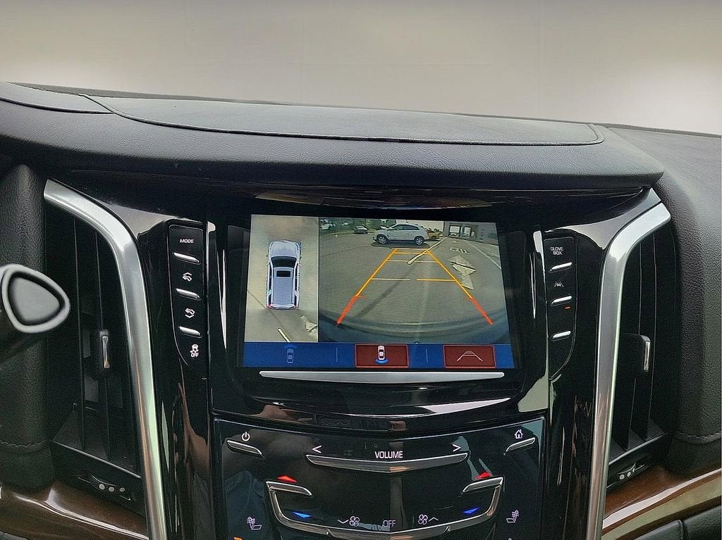 2020 Cadillac Escalade Luxury