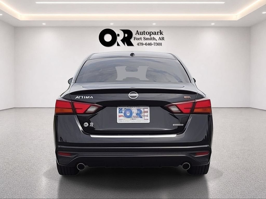 2023 Nissan Altima 2.0 SR